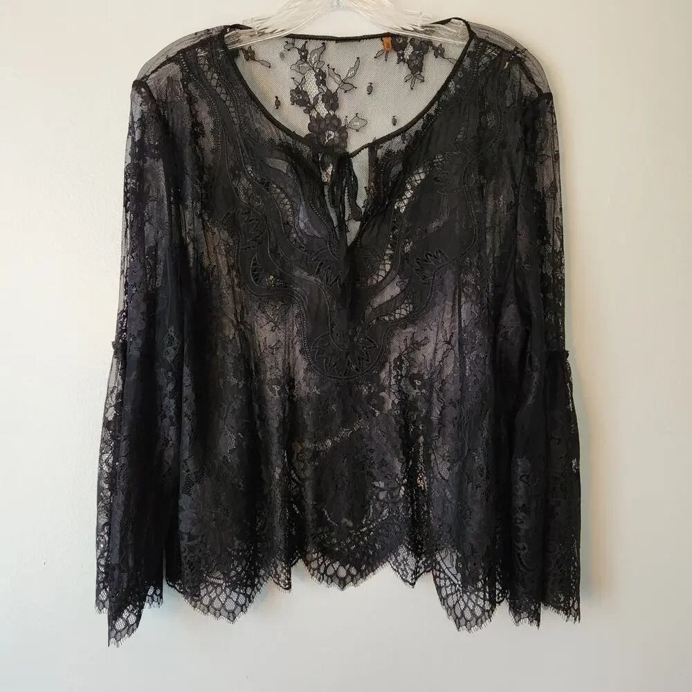 Womens Black Lace Whimsigoth Top XL Floral Flare Sleeve Fairygrung Festival Boho - Picture 1 of 13